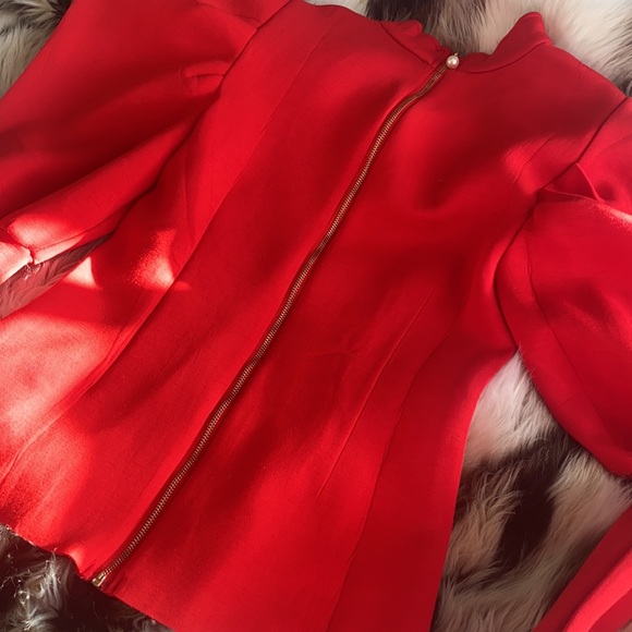 Love Labels Puff Sleeve Red Top - Picture 4 of 4